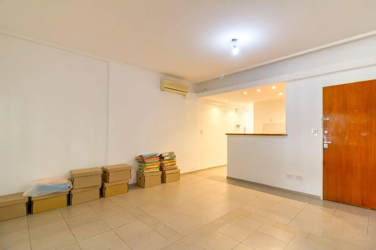 Venta Monoamb. divisible APTO prof/cred en Almagro 8