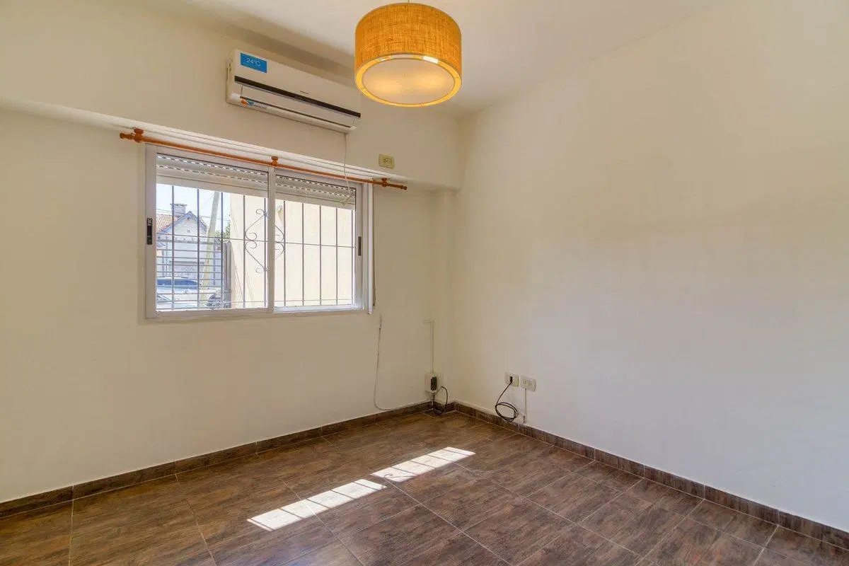Venta 2 Amb c/ parque y cochera R. Mejia APTO CRED 3