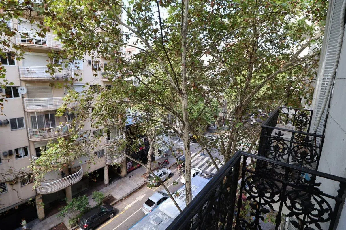 VENTA DEPTO 4 AMB CON BALCON Y ESTUDIO ALMAGRO 3