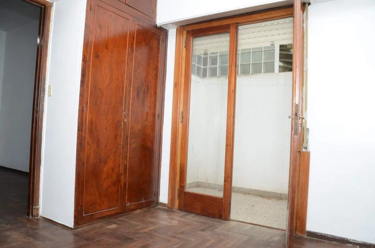 ALQUILER DEPARTAMENTO 2 AMBIENTES Y PATIO PB DEVOT 2