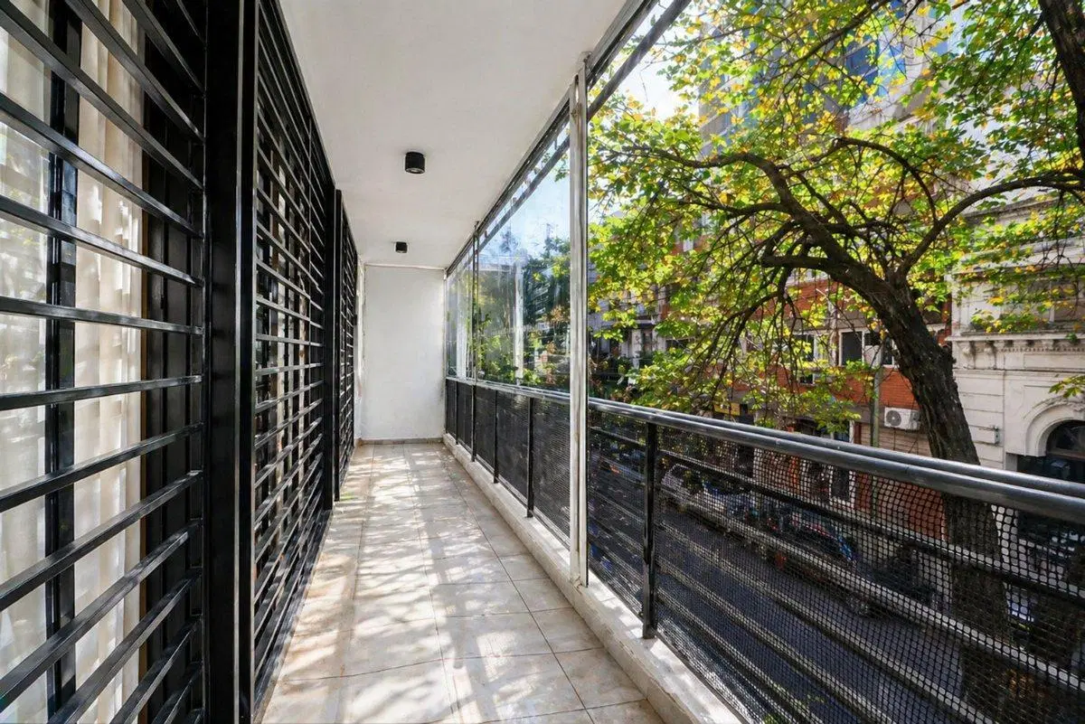 VENTA BELGRANO 3 AMB PATIO Y AMENITIES IMPECABLE 3
