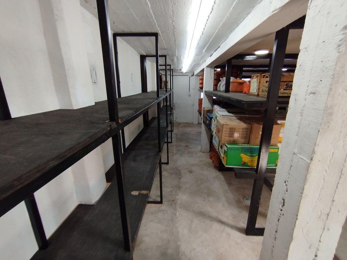 Foto de DEPÓSITO o LOCAL EN VENTA TOTALMENTE REFACCIONADO, imagen 4