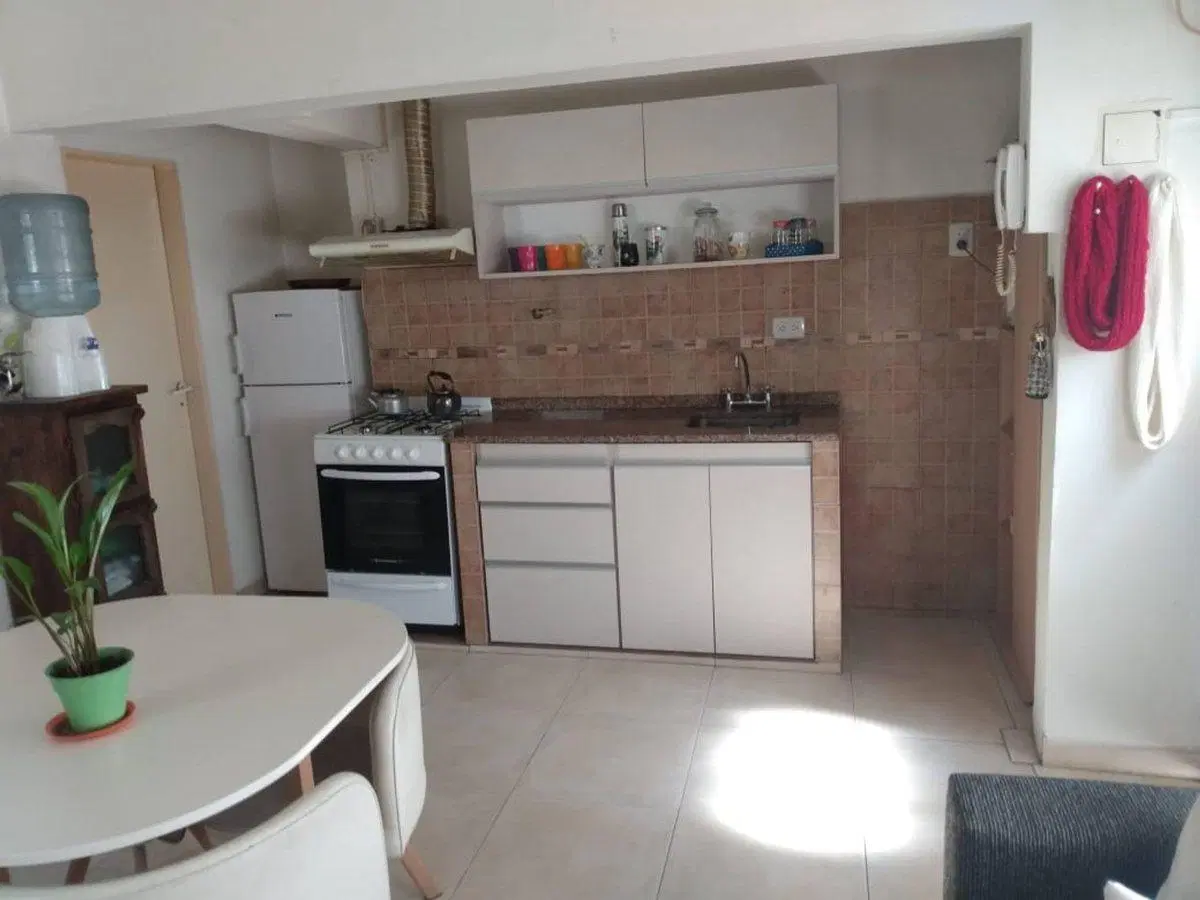 VENTA PH 3 AMB.  PATIO Y LAVADERO PLANTA BAJA 2