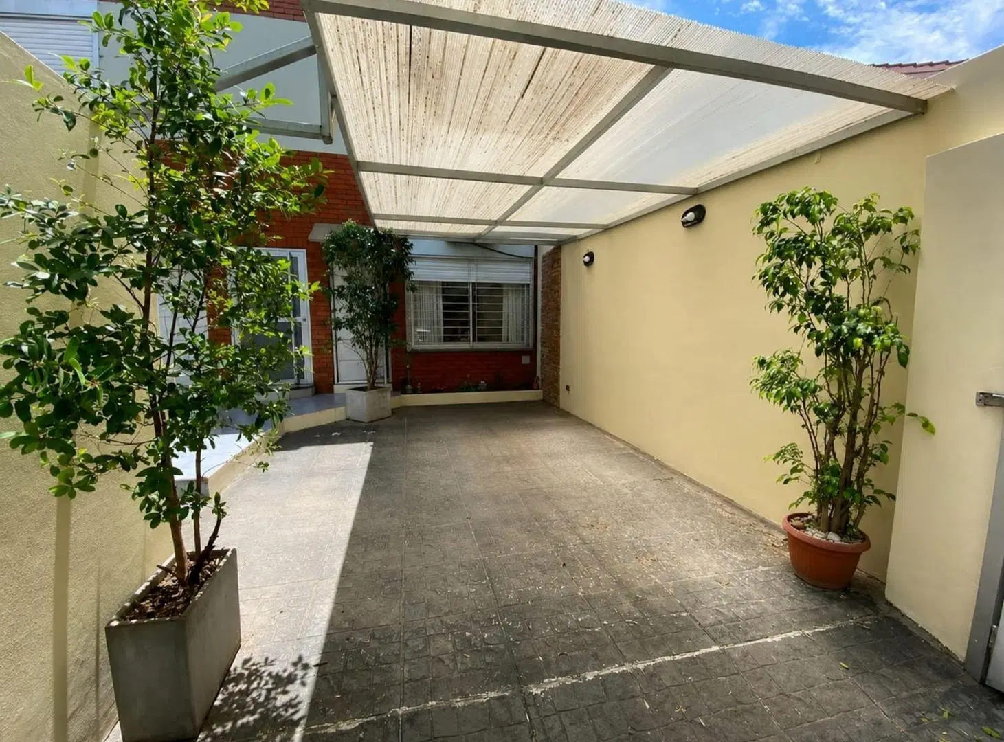 VENTA PH 3 AMB CON PATIO PARRILLA Y COCHERA DEVOTO 4
