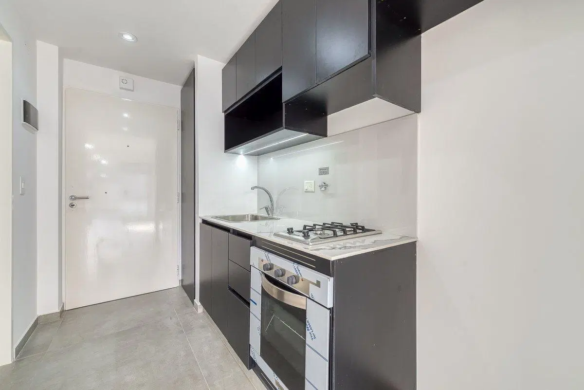 MONOAMBIENTE A ESTRENAR EN 8vo PISO - Villa Luro 4