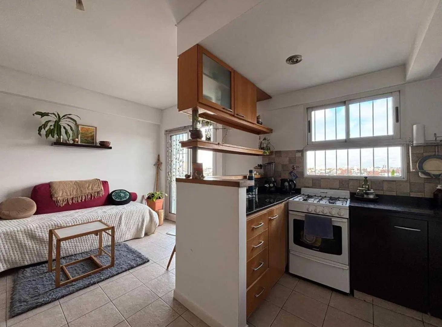 VENTA DEPTO. 2 AMB MONTECASTRO C/ BALCÓN PISO ALTO 3