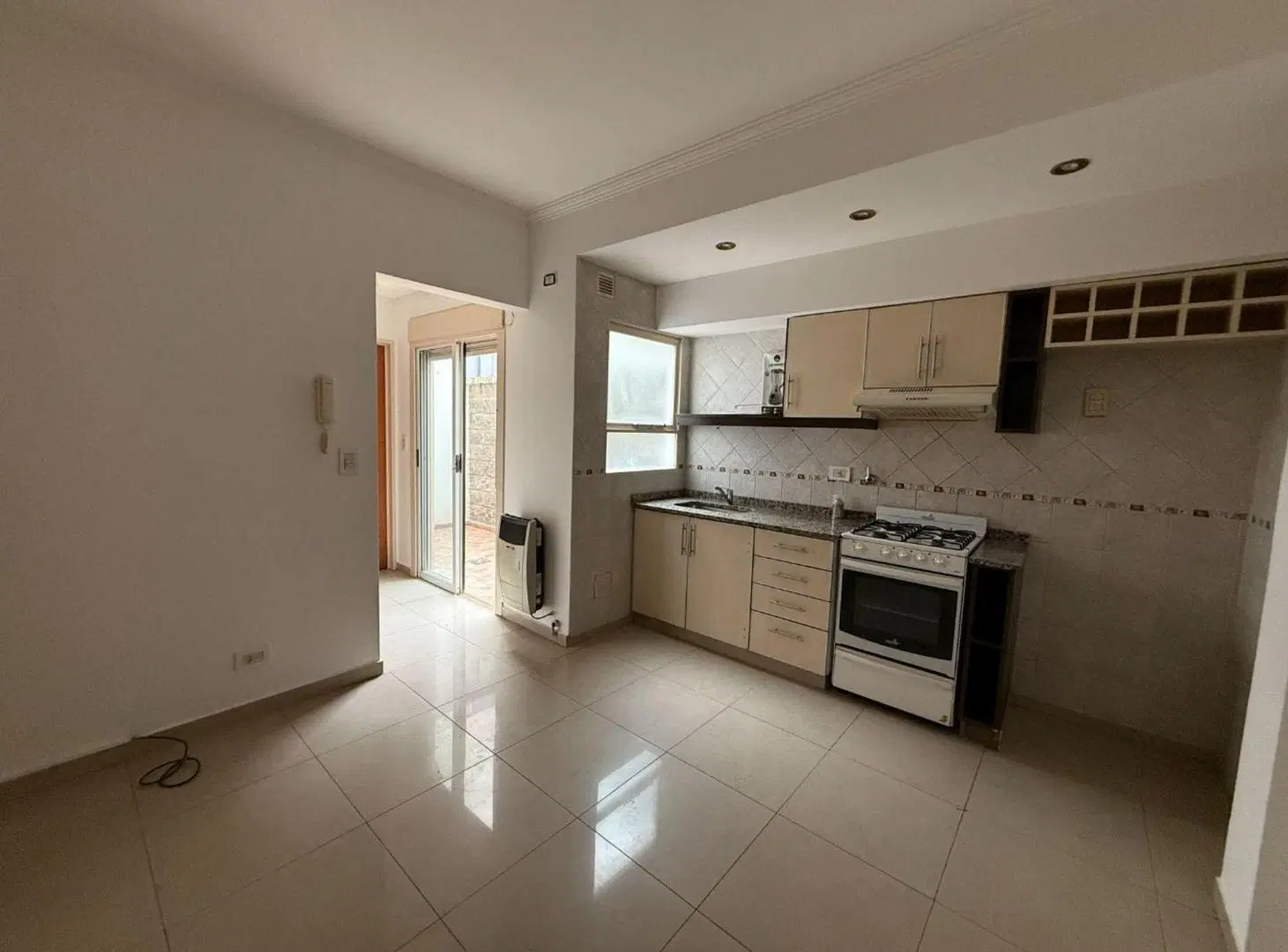 VENTA DEPTO 2 AMB PB PATIO VILLA SANTA SANTA RITA 5