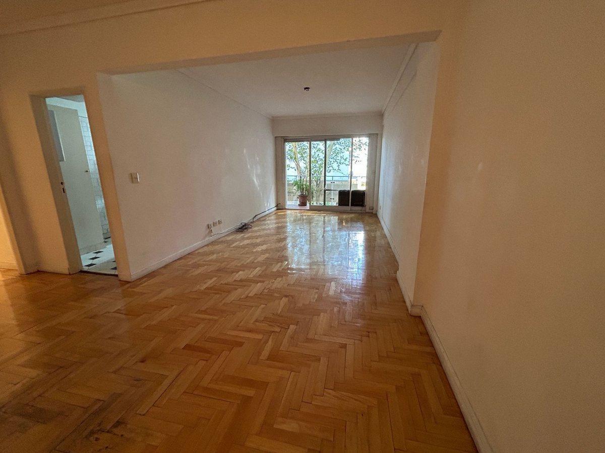 Foto de VENTA DEPTO 4 AMB CON BALCON VILLA URQUIZA, imagen 5