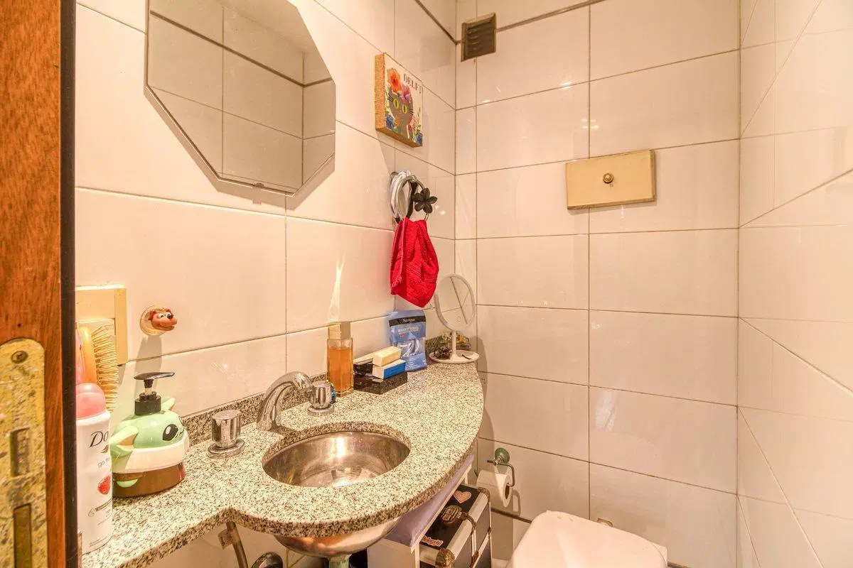 Venta Dpto dos Amb con balcón aterraz en Belgrano 5