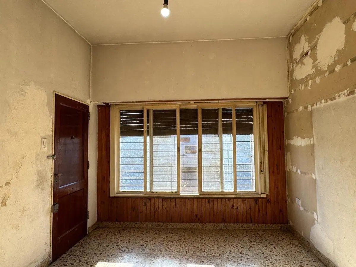 VENTA CASA 3 AMB EN ITUZAINGO CON COCHERA Y JARDIN 3
