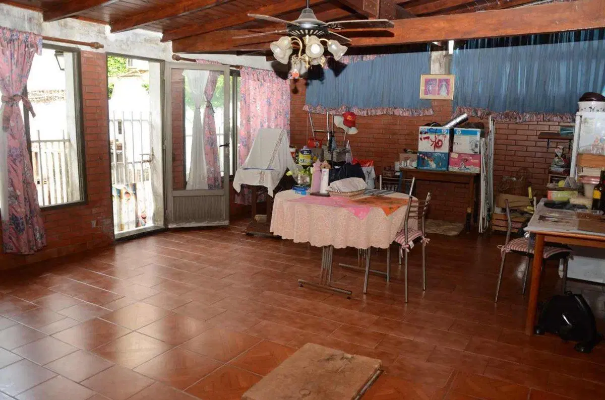 VENTA CASA 375M2 4AMB. PARQUE, PATIO, CONSULTORIO 4