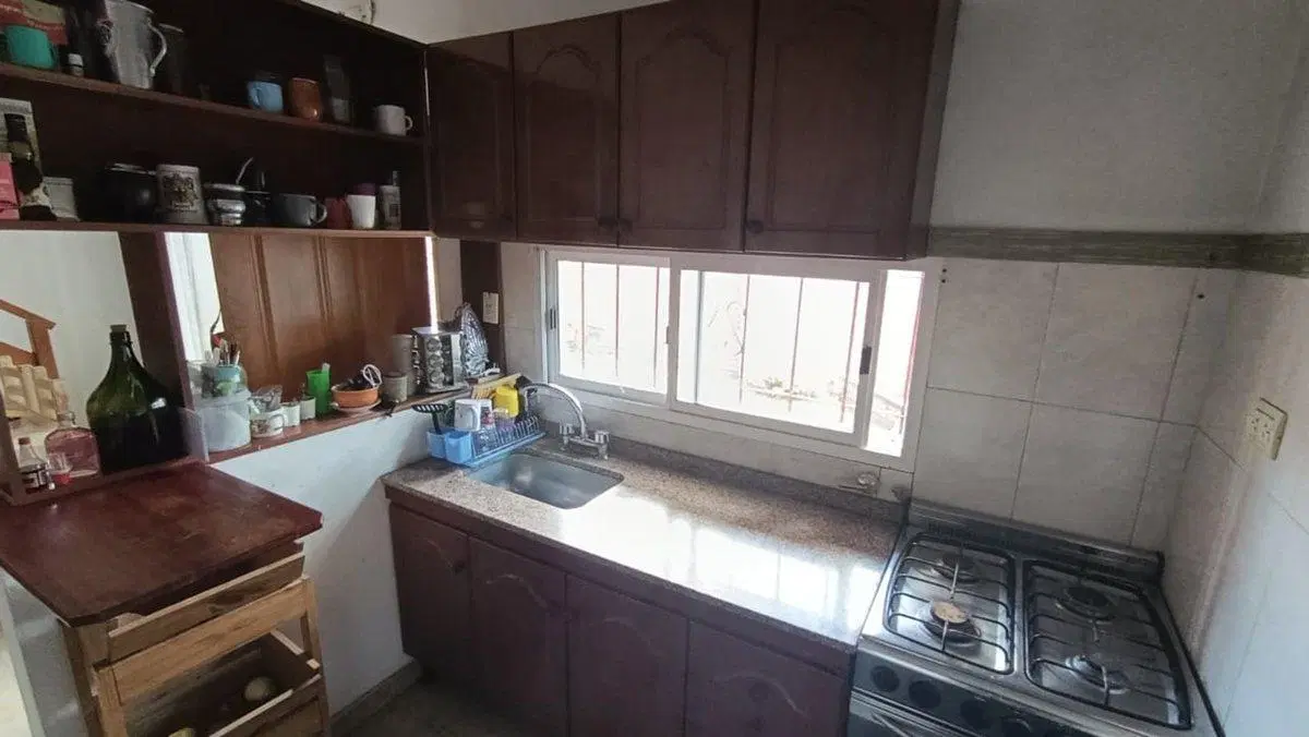 CASA 5 AMB VENTA MORENO MULTIFAMILIAR + 3 DPTOS 3