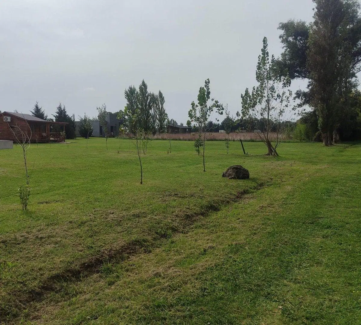 LOTE VENTA SAN MIGUEL DEL MONTE TERRENO 1.200 M2 5