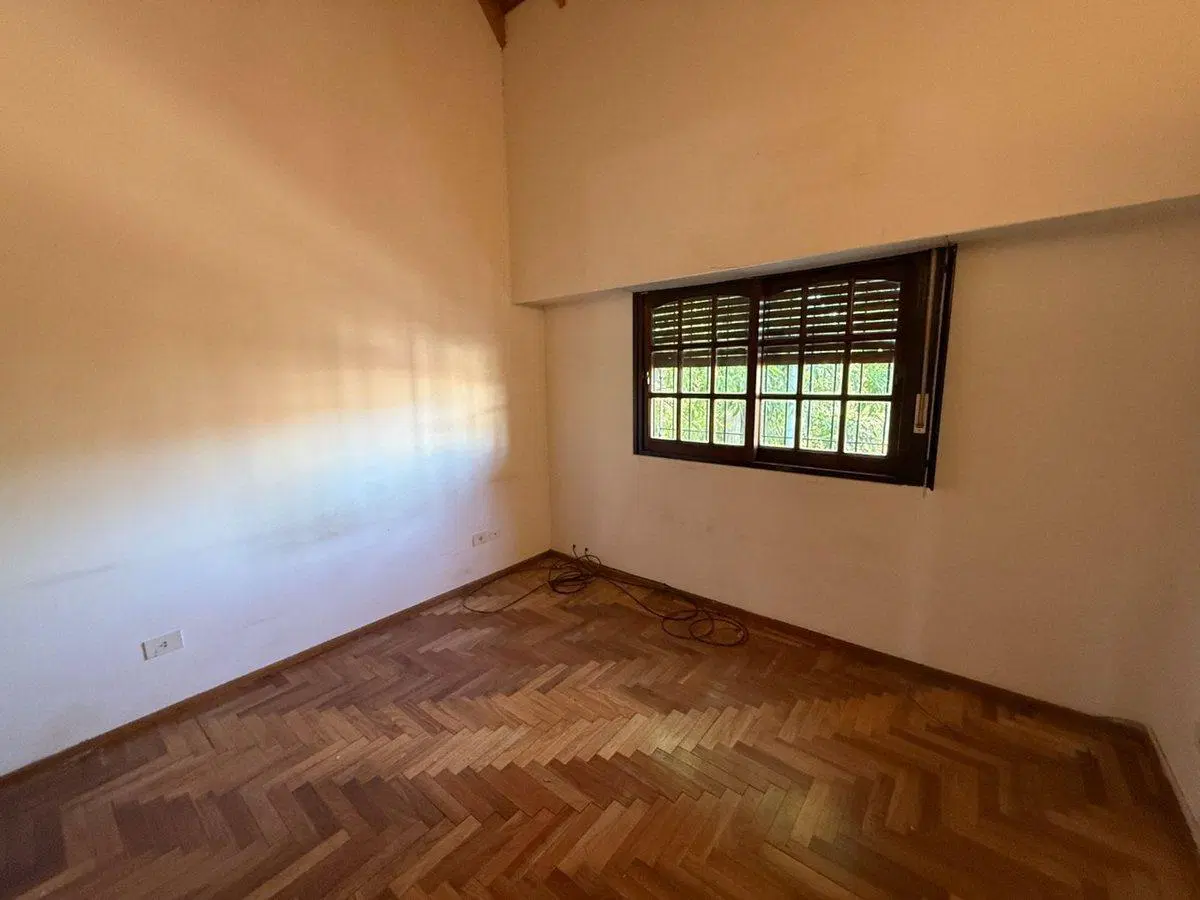VENTA DUPLEX 4 AMB PATIO GARAGE VILLA SARMIENTO 2
