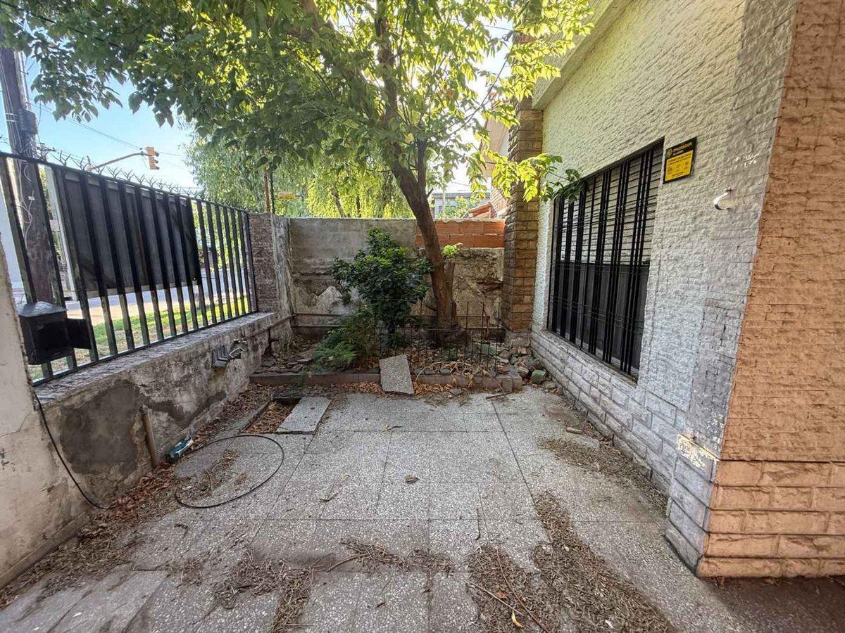 VENTA PH A REFACCIONAR 130M2 VILLA SARMIENTO