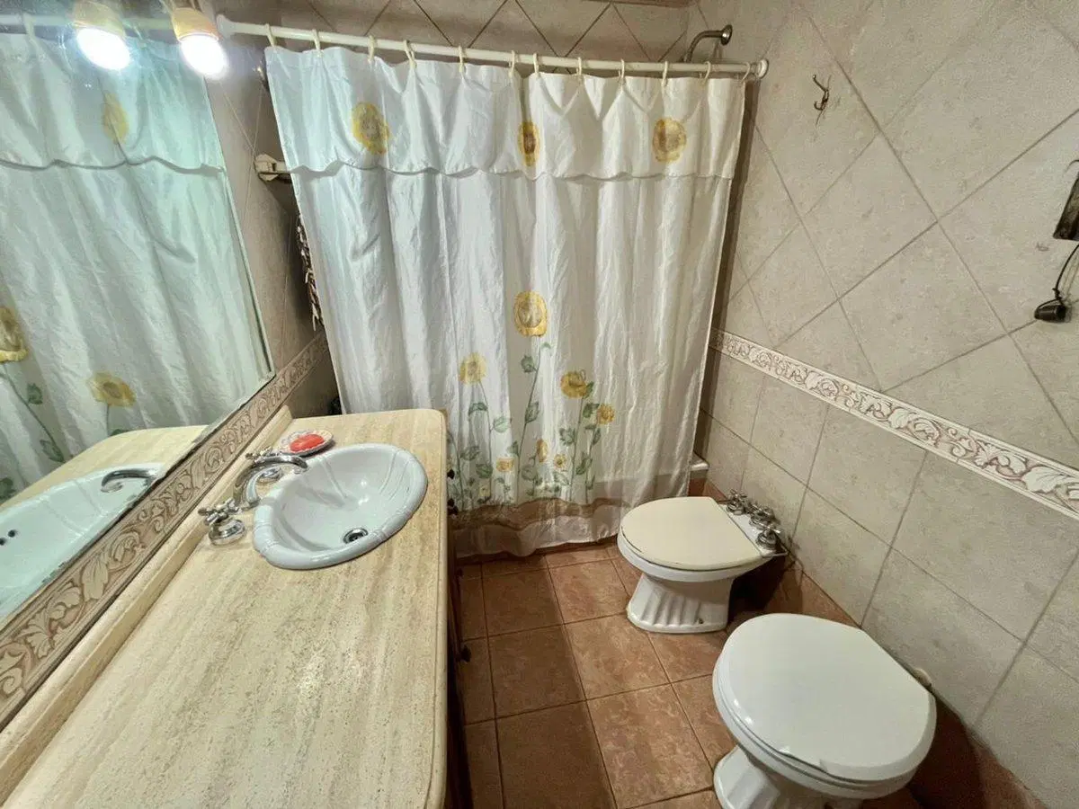 VENTA PH 4 AMBIENTES PATIO COCHERAS BANFIELD 4