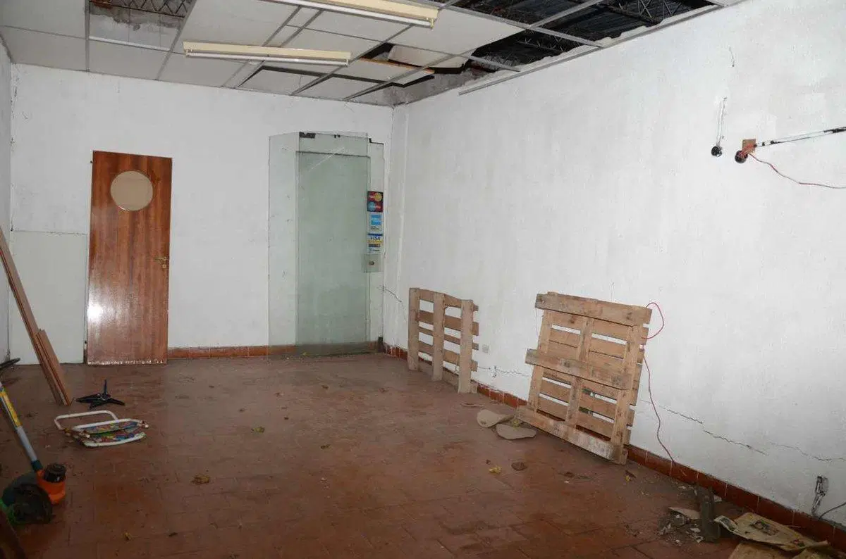 VENTA CASA A REFAC 433M2 LOTE 8.66X50 RAMOS MEJIA 4