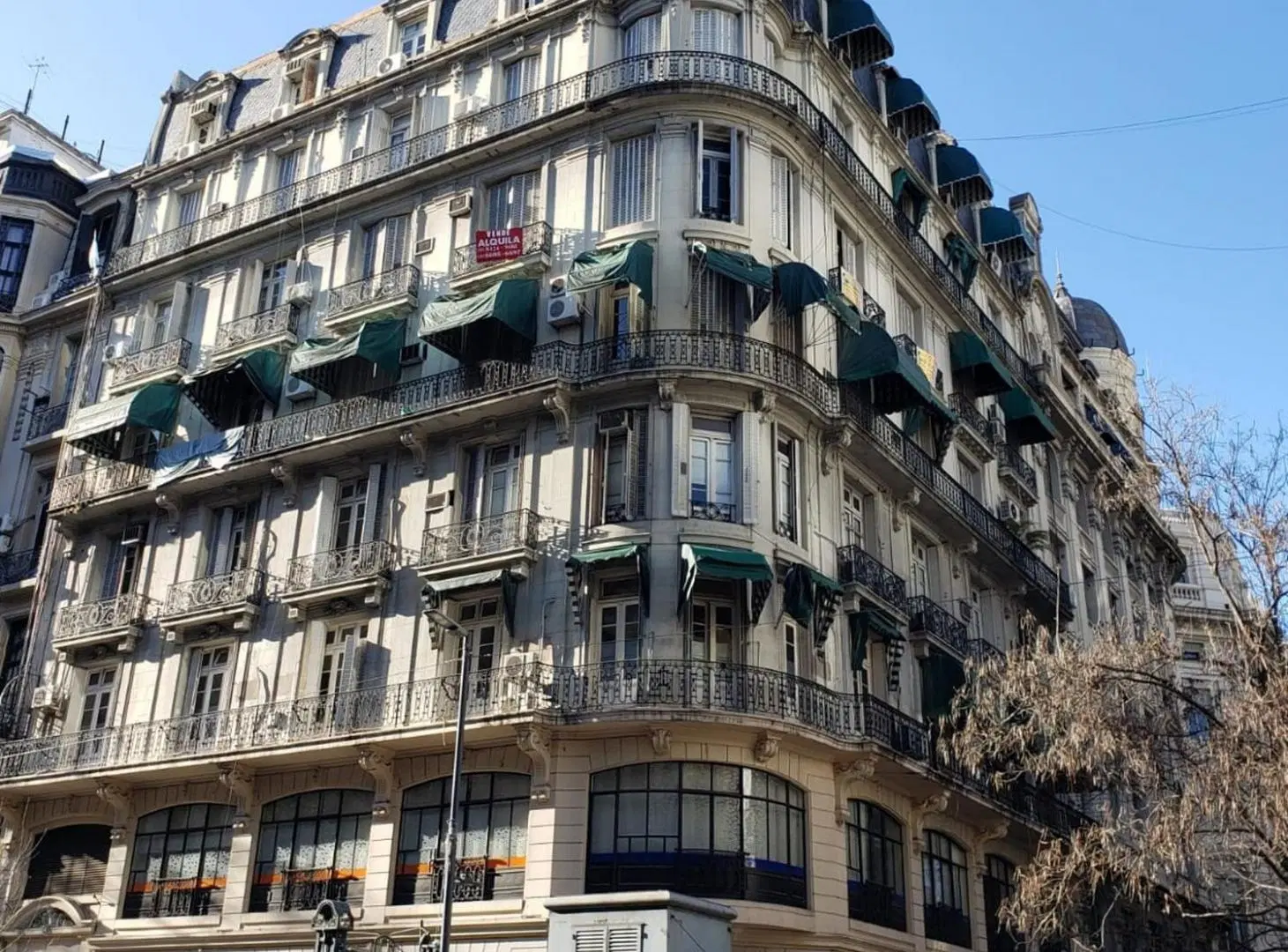 VENTA OFICINA EN MONSERRAT 2