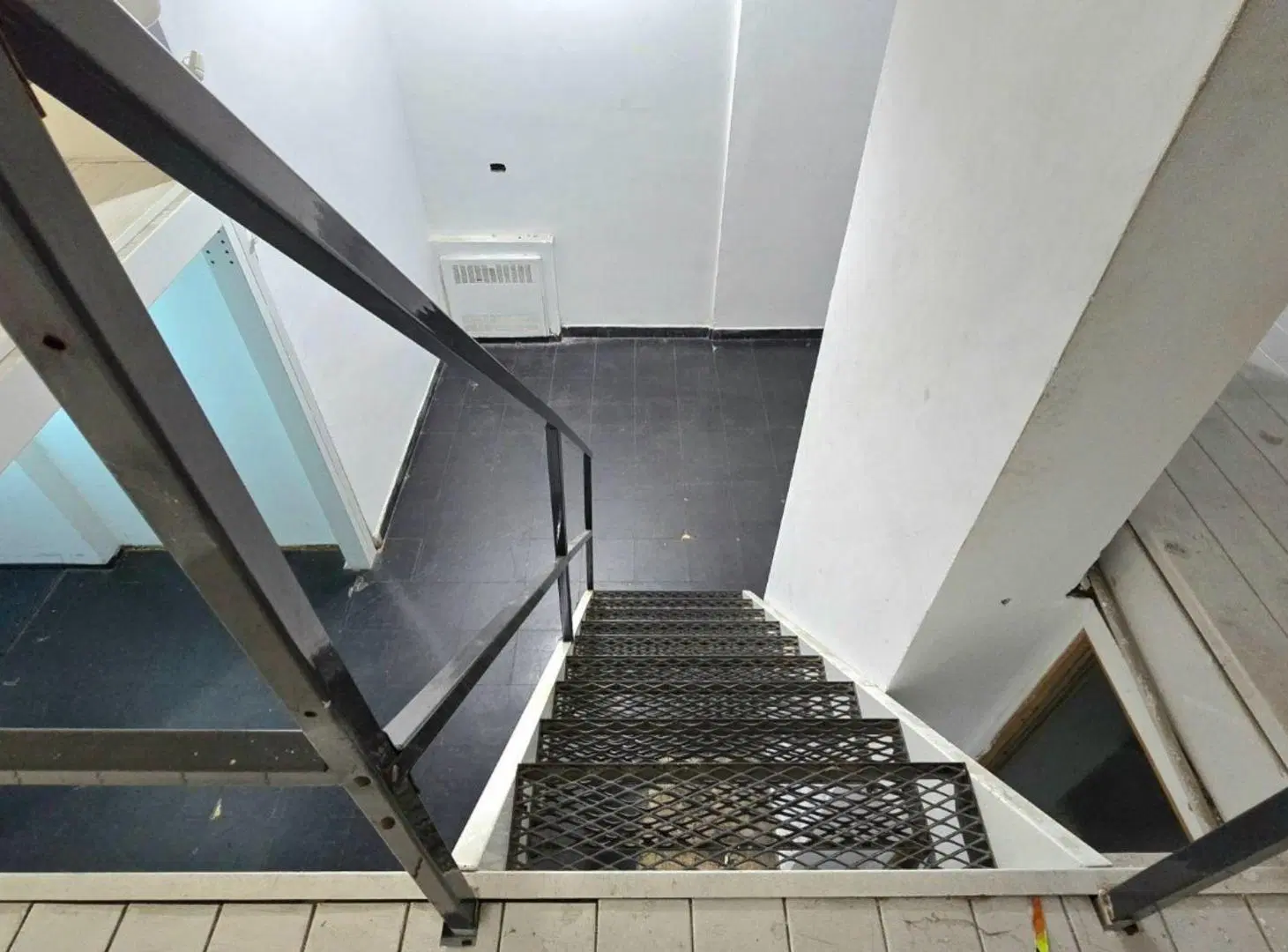 Venta Local 205 m2 totales deposito San Nicolas 5