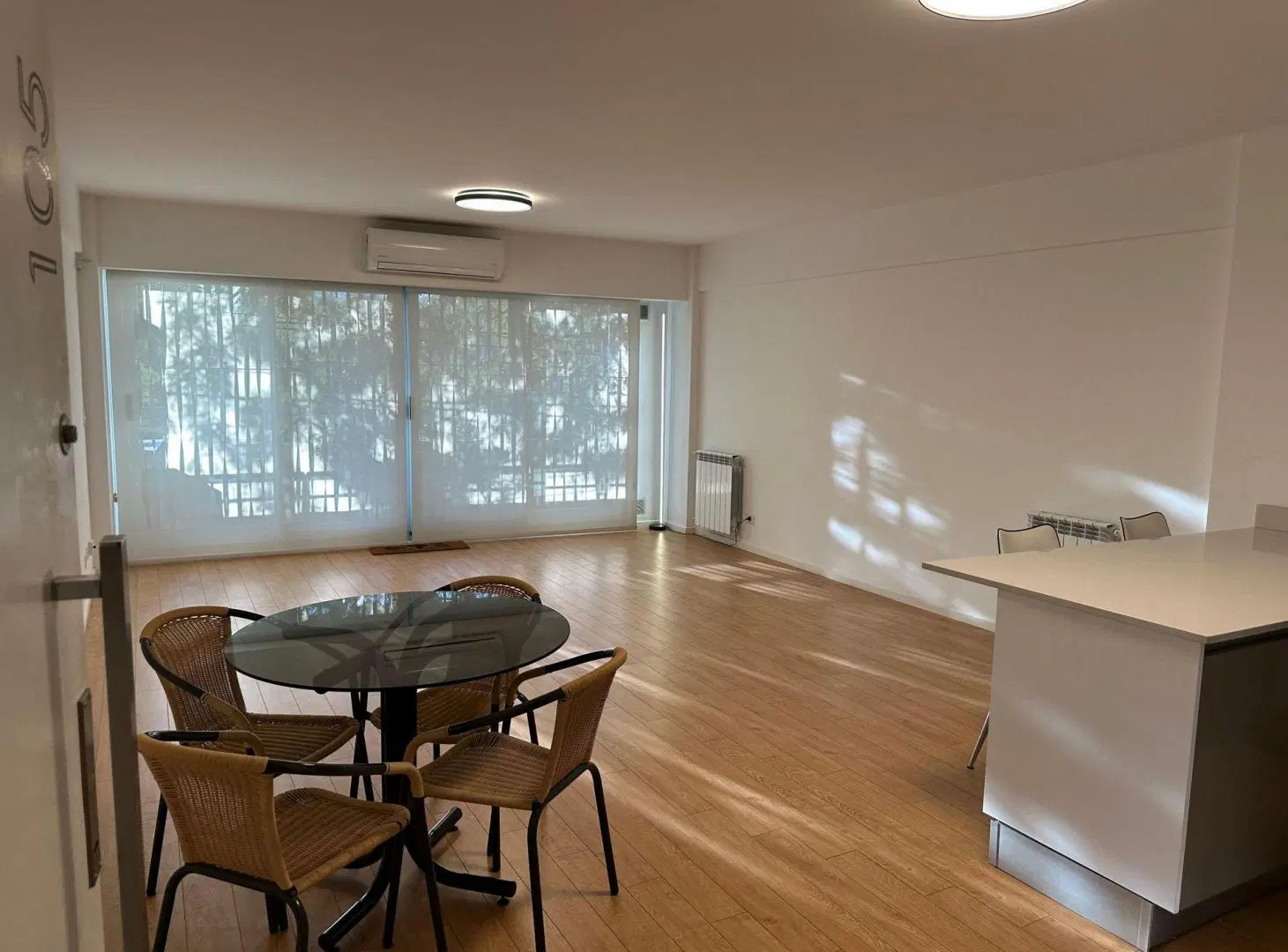 ALQUILER MONOAMBIENTE CON BALCON AMOBLADO CATEG. 3
