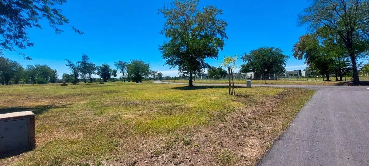VENTA Lote en Prados del Oeste II  con proyecto 5