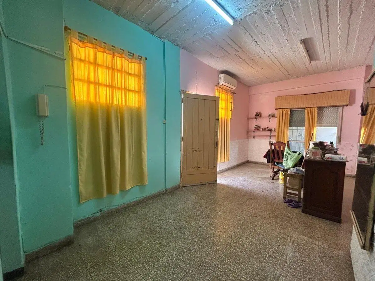 VENTA PH 3 AMBIENTES EN SAENZ PEÑA PB 5