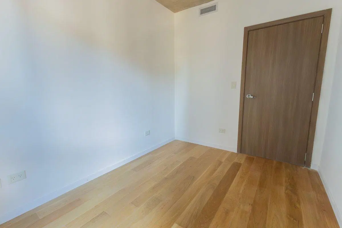Exclusivo semipiso 4 Amb c/ Parilla priv. V. Luro 3