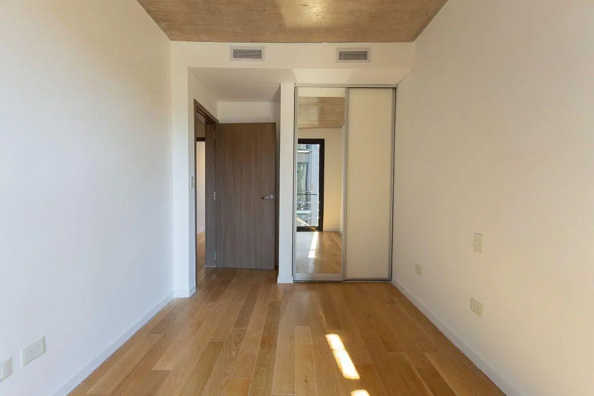 Exclusivo semipiso 4 Amb c/ Parilla priv. V. Luro 5