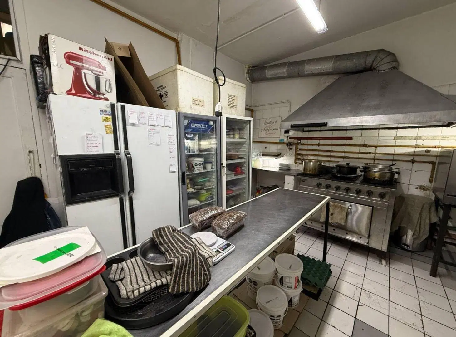 VENTA BAR EN GALERIA DEL ESTE- PERMUTA 8