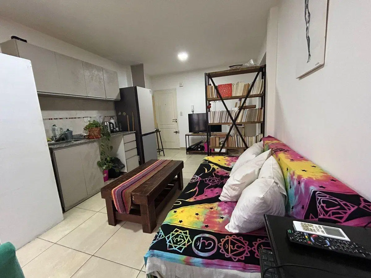 VENTA DEPTO 2 AMB CON PILETA LANUS ESTE 3