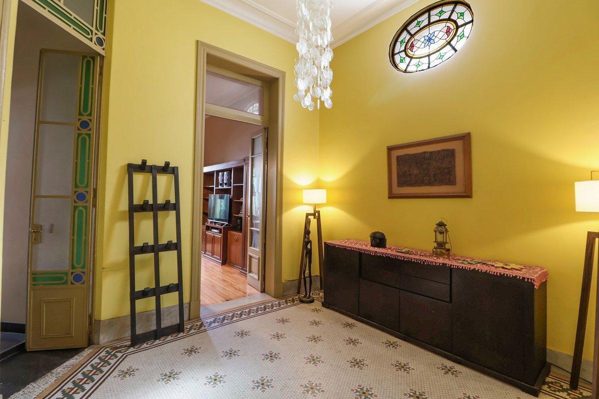 Foto de VENTA DEPTO 4 AMB ALMAGRO CON BALCON Y ESTUDIO, imagen 2