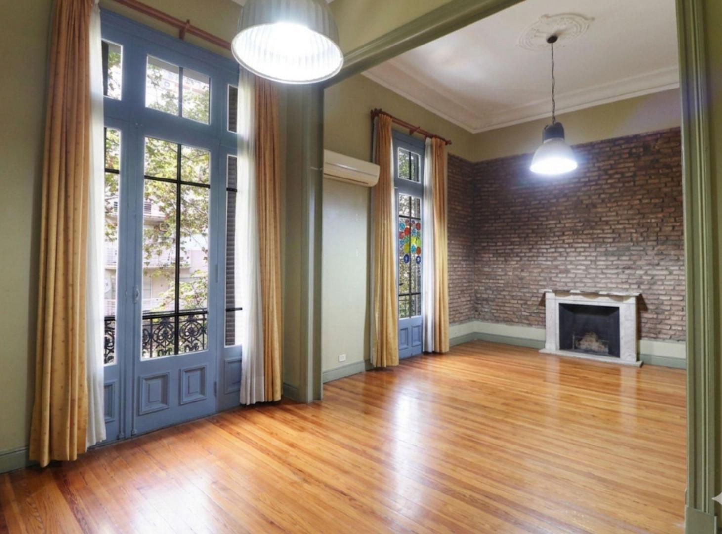 Foto de VENTA DEPTO 4 AMB ALMAGRO CON BALCON Y ESTUDIO, imagen 1