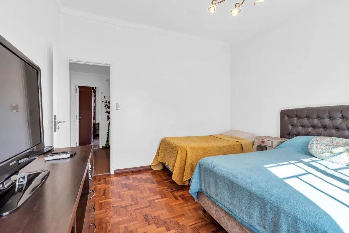 VENTA HERMOSA CASA VILLA ARIZA PILETA QUINCHO 3