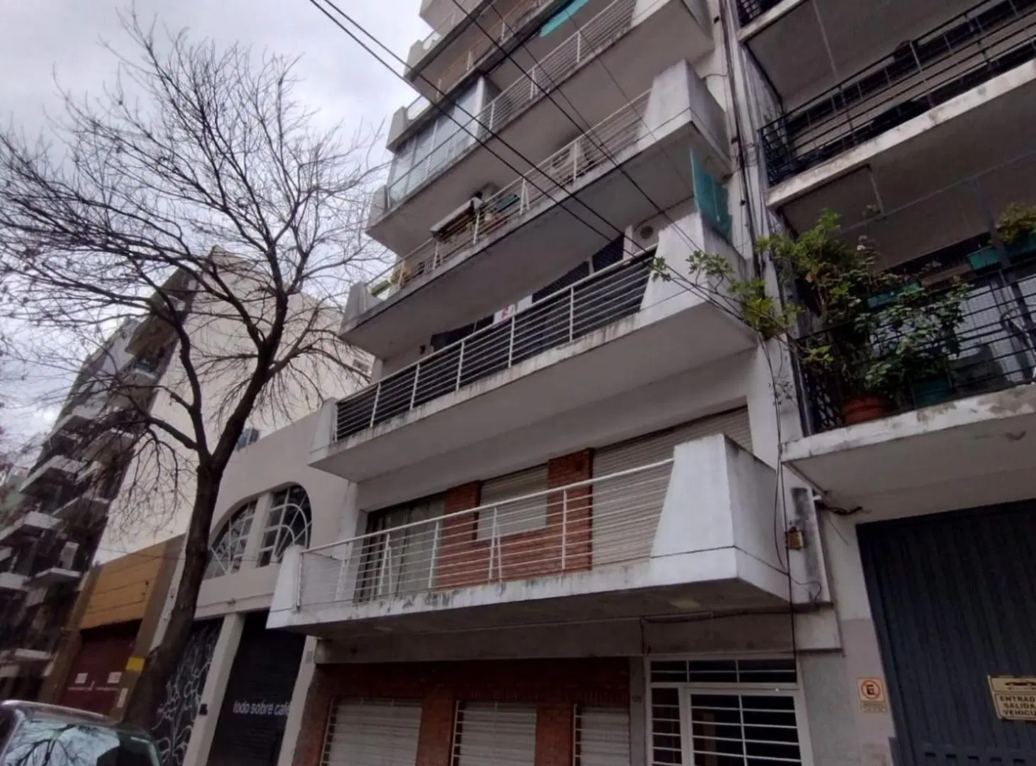 ALQUILER DEPTO 3 AMB C BALCÓN CORRIDO ALMAGRO 3