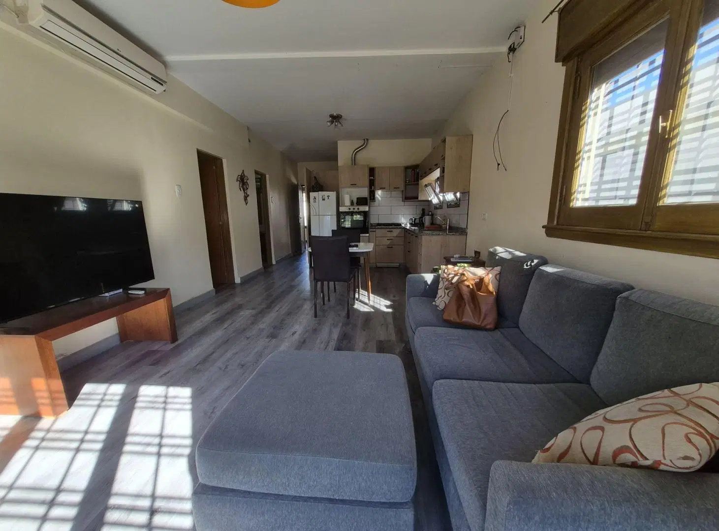 VENTA CASA DE 3 AMBIENTES EN BERAZATEGUI 8