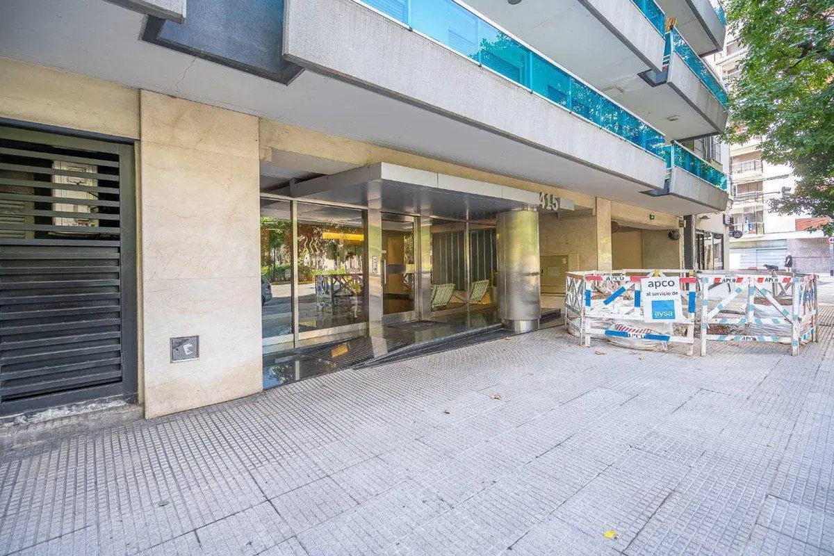 VENTA COCHERA CABALLITO 2
