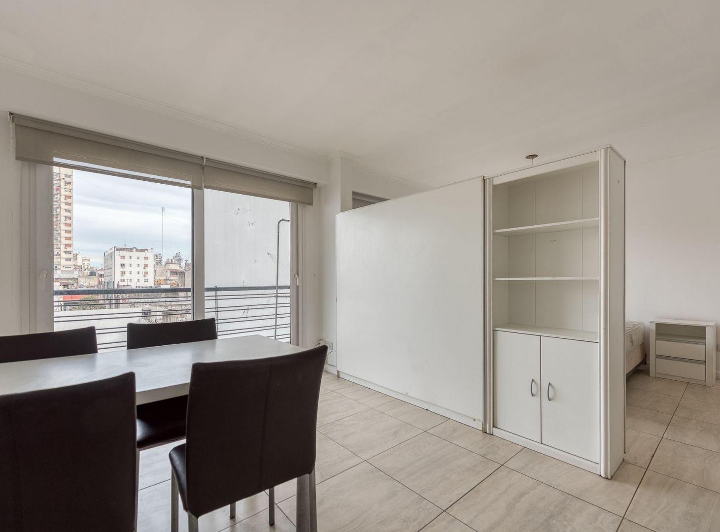 Foto de VENTA MONOAMBIENTE SAN CRISTOBAL - BALCON, imagen 3