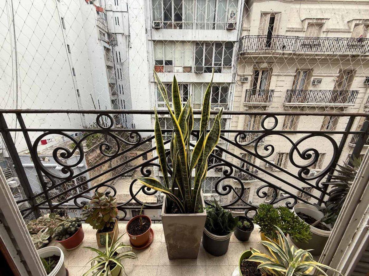 Foto de VENTA DEPARTAMENTO 4 AMB RECOLETA APTO CREDITO, imagen 2