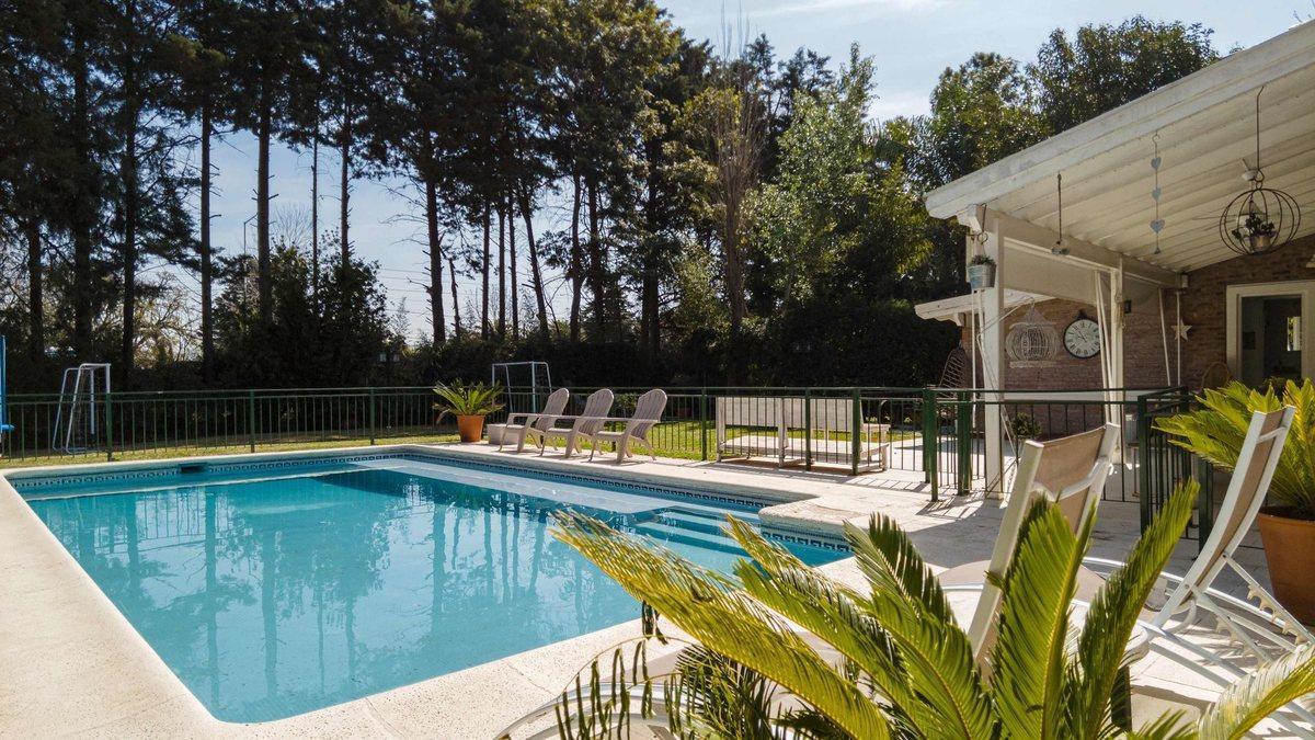 Foto de VENTA CASA 5AMB. 700M2 EL SOLAR DEL BOSQUE CANNING, imagen 2