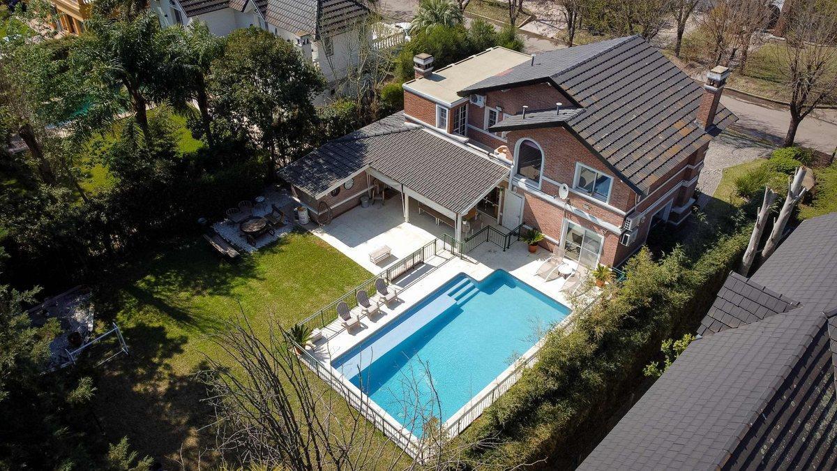 VENTA CASA 5AMB. 700M2 EL SOLAR DEL BOSQUE CANNING