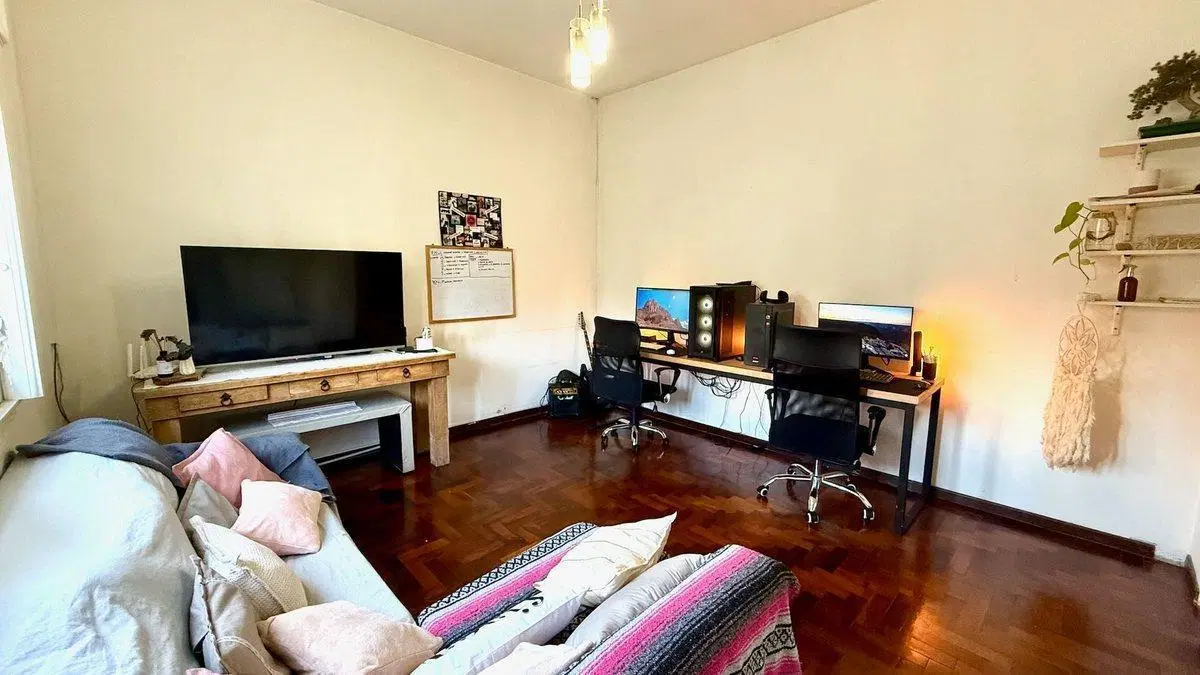 Venta PH 4 ambientes en Moron Centro 2