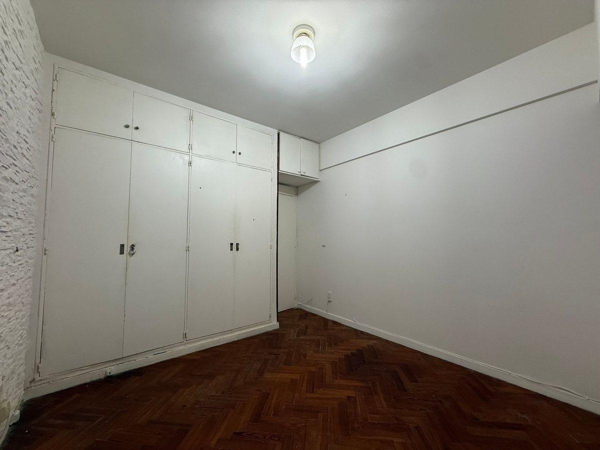 Foto de VENTA DEPARTAMENTO 2 AMB CON PATIO EN BELGRANO R., imagen 3
