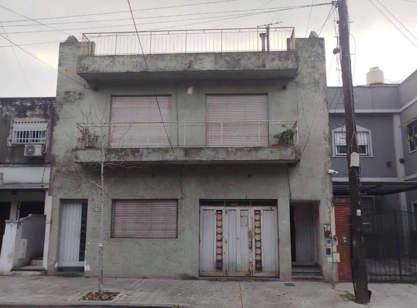 3 PH EN VENTA EN MONTE CASTRO / LOTE PROPIO 8