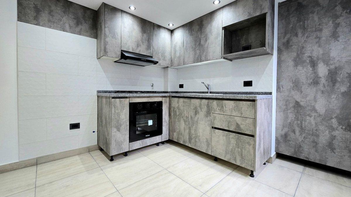 Foto de VENTA PH Tres ambientes a estrenar en Versalles, imagen 3