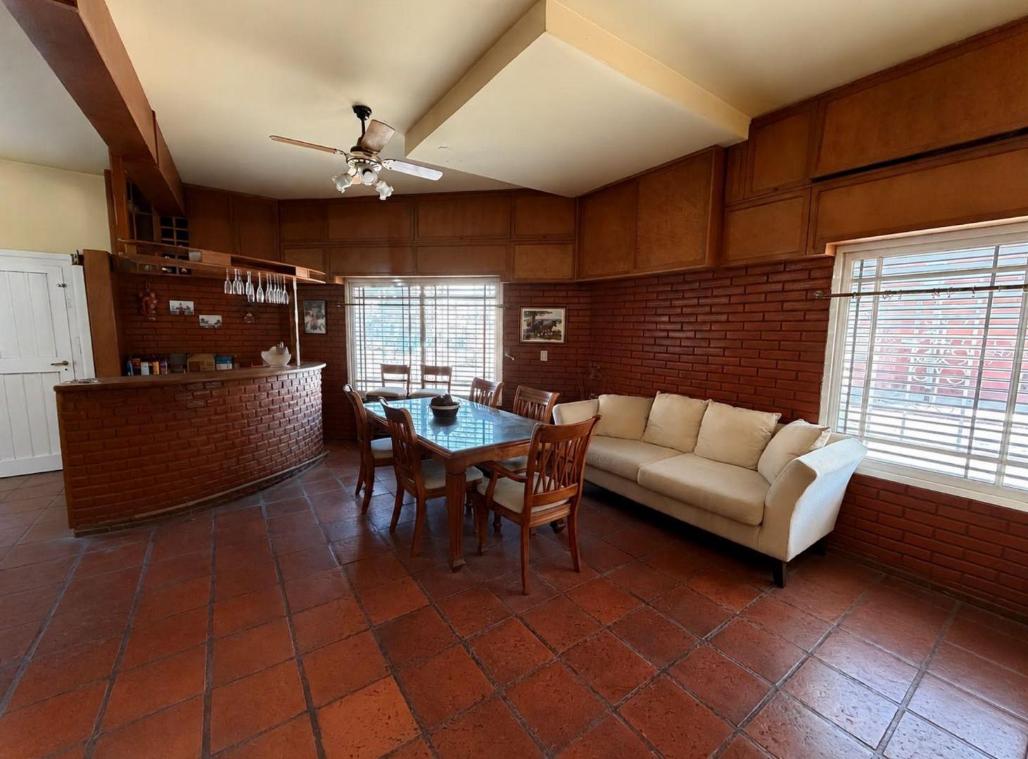 Foto de VENTA CASA 4 AMB COCHERA BALCÓN GRAL SAN MARTIN, imagen 5