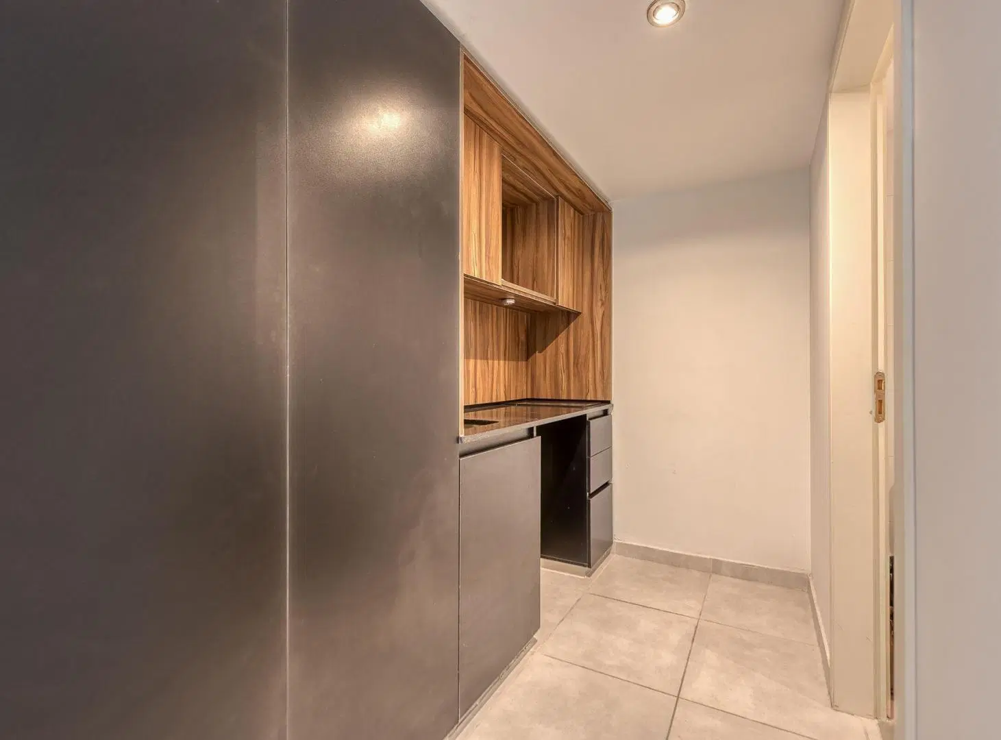 ALQUILER OFICINA/DEPARTAMENTO 65 m2 -  RETIRO 5