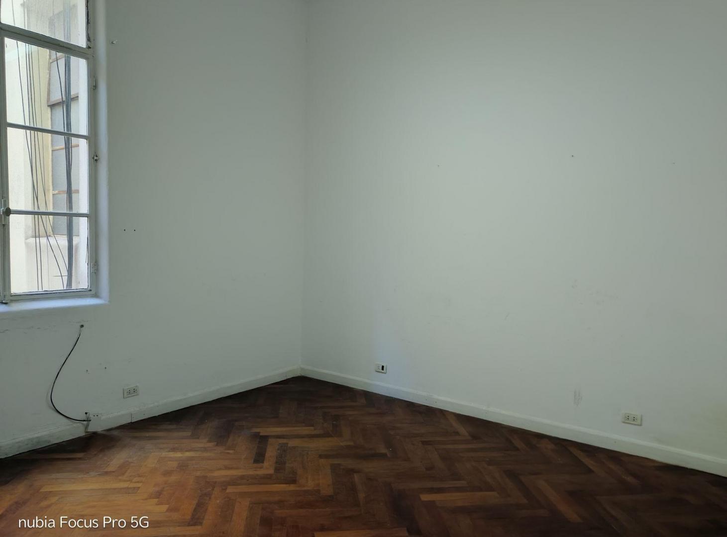 Foto de VENTA OFICINA EN MONSERRAT, imagen 4