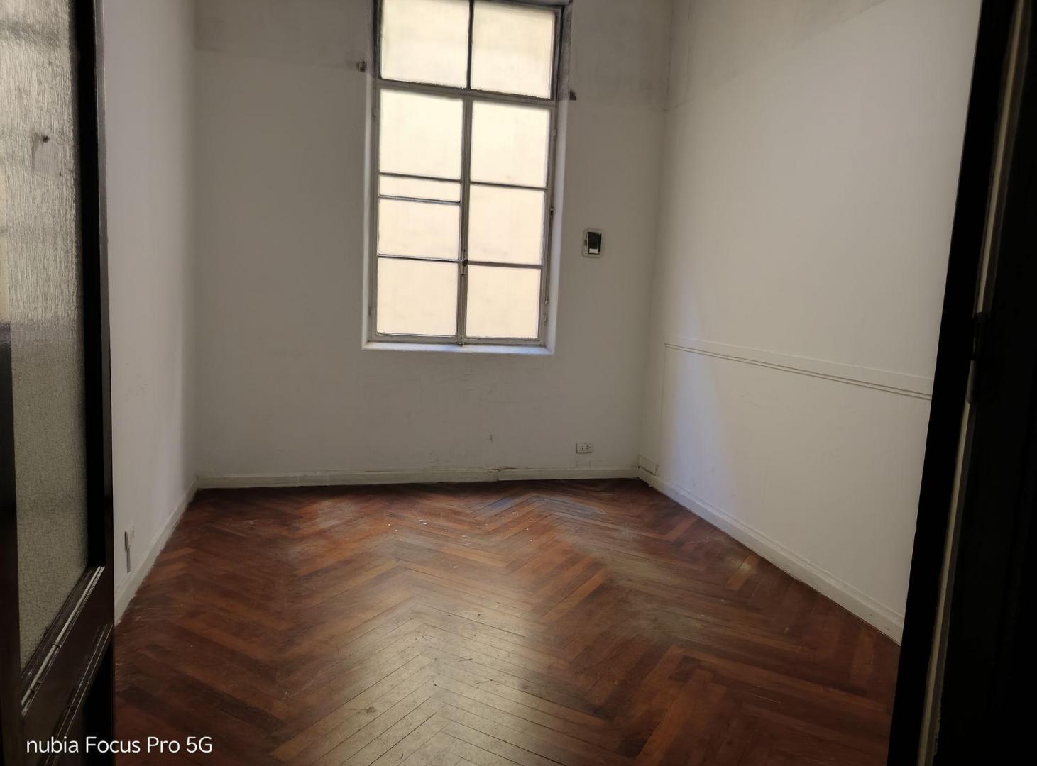 Foto de VENTA OFICINA EN MONSERRAT, imagen 1