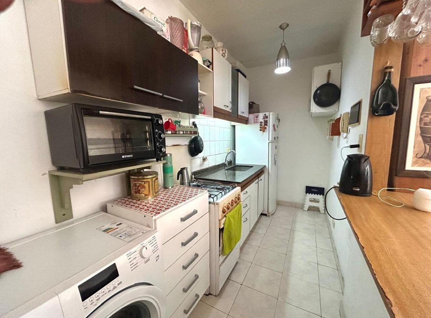 Foto de VENTA PH 3 AMBIENTES PB Y PATIO VILLA GRAL. MITRE, imagen 1