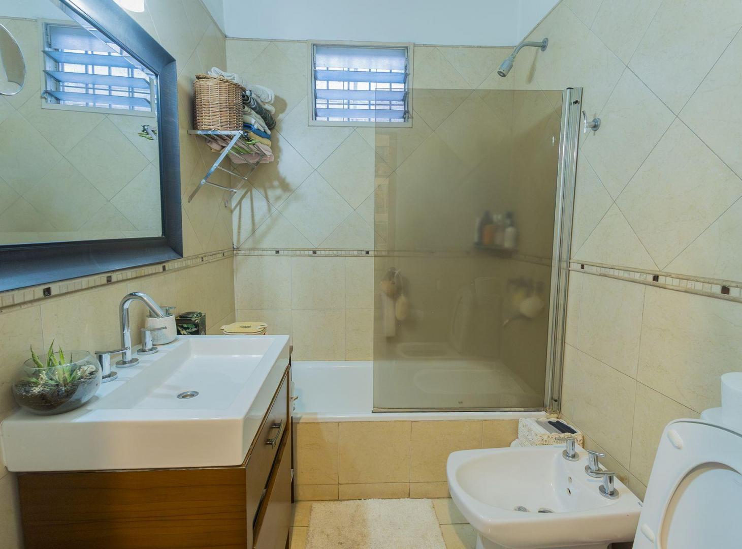 Foto de Venta Casa 4 amb c/ Pileta en Ituzaingo, imagen 5